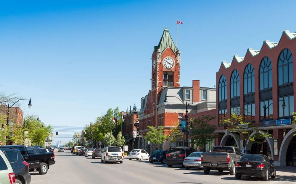 Hurontario Street, the main shopping street in Collingwood, Ontario